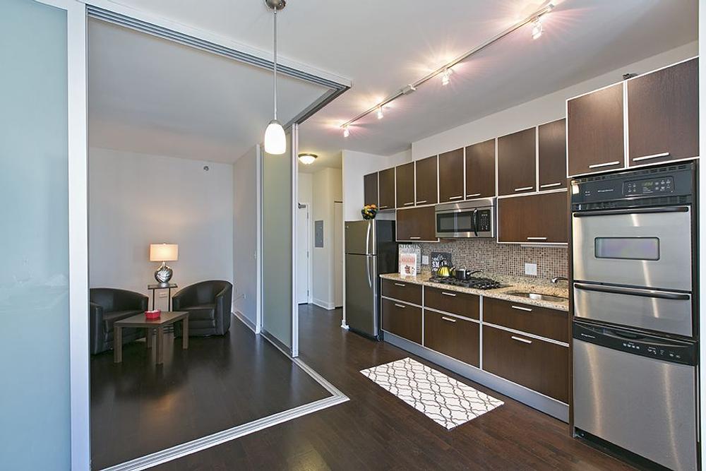 TRIO Apartments 670 W Wayman St, Chicago, IL 60661
