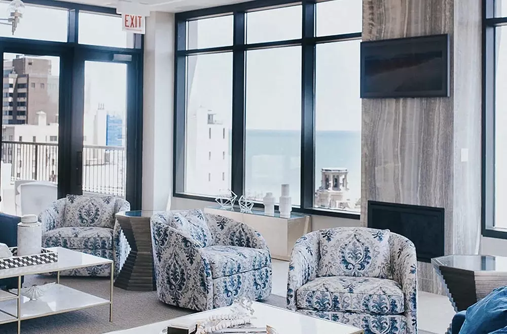 Astor House 1340 N Astor St, Chicago, IL 60610