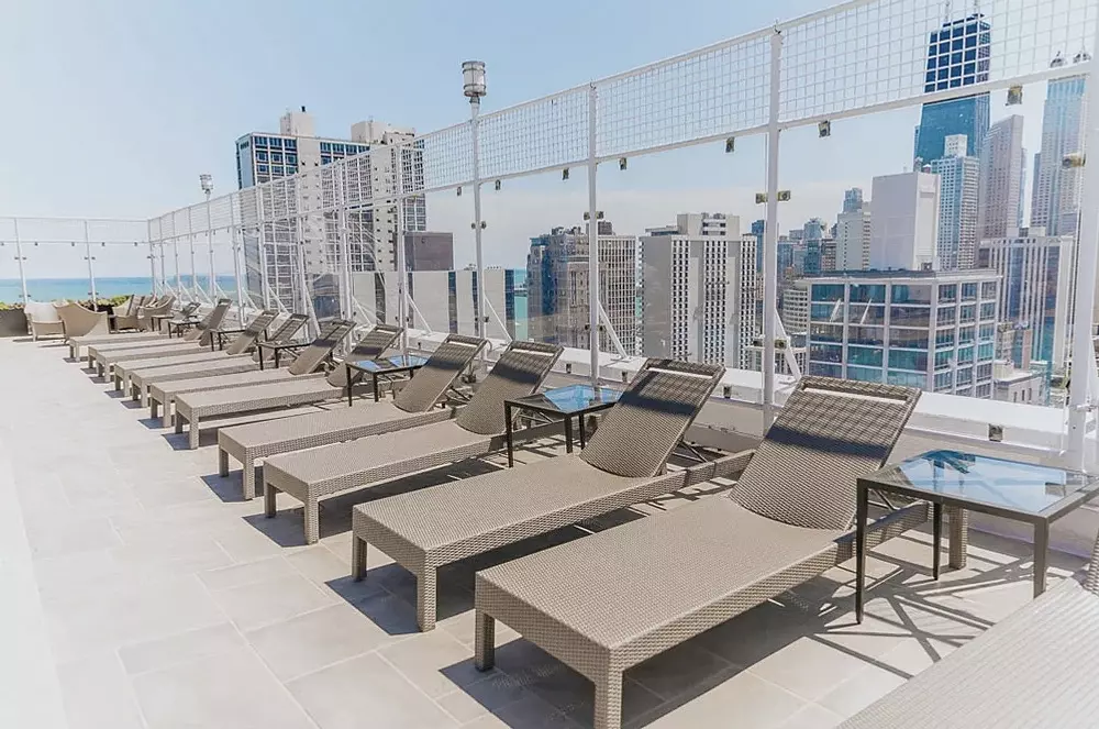 Astor House 1340 N Astor St, Chicago, IL 60610