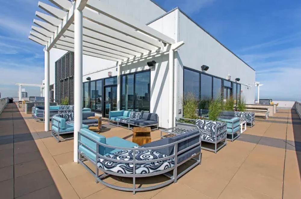 Axis Apartments and Lofts 441 E Erie St, Chicago, IL 60611