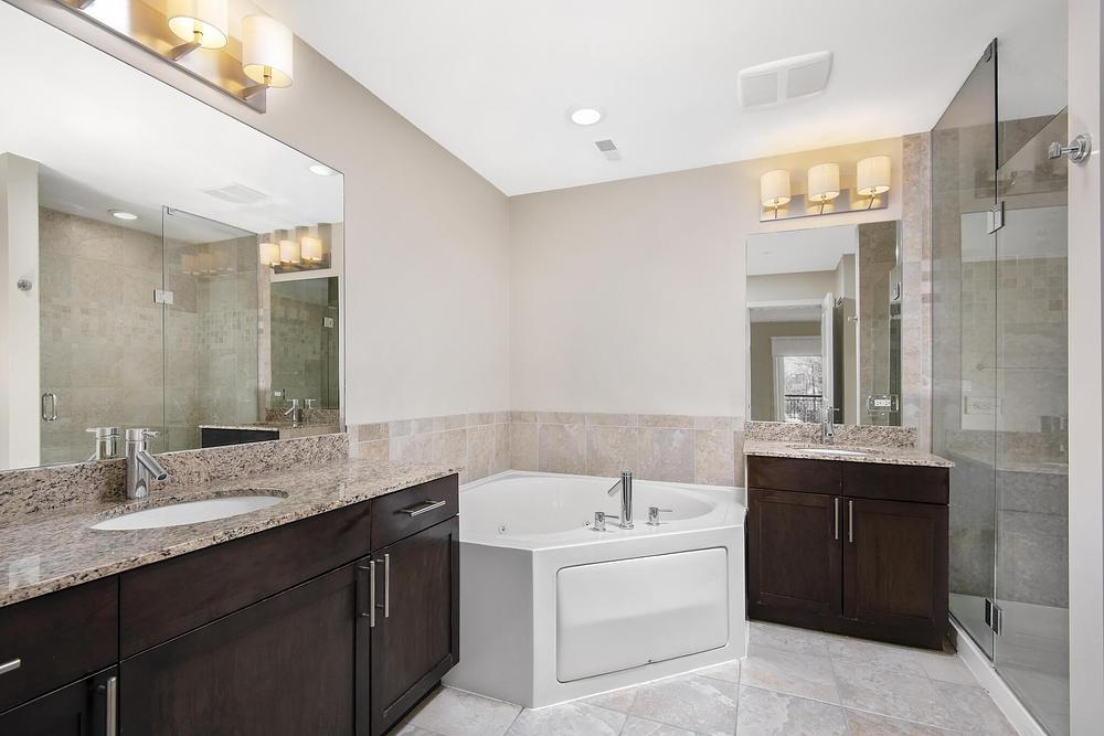Oak Park Place 479 N Harlem Ave, Oak Park, IL 60301, Chicago