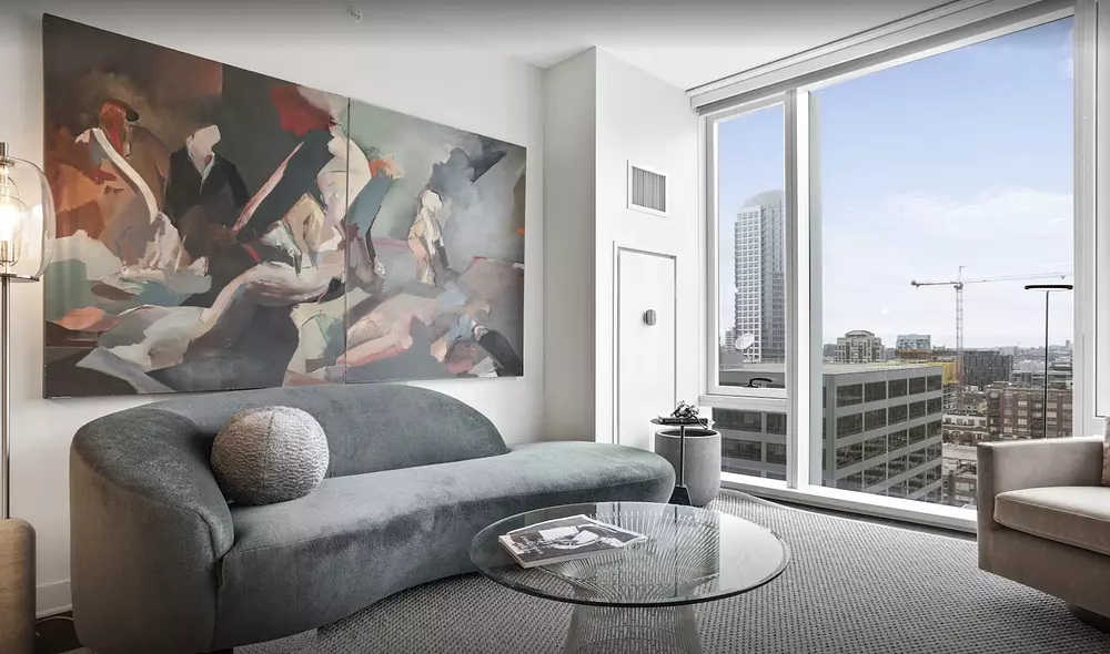 Wolf Point East 313 W Wolf Point Plaza Drive, Chicago, IL 60654