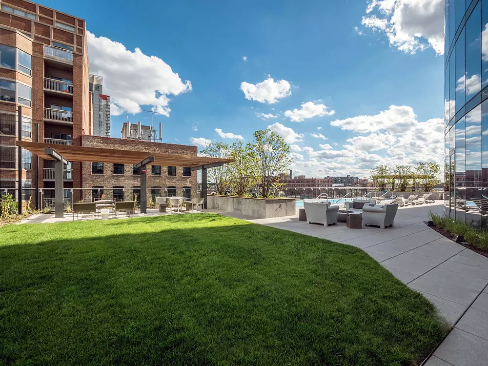 The Parker Fulton Market 730 W Couch Pl, Chicago, IL 60661