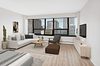 350 W Oakdale 350 W Oakdale Ave, Chicago, IL 60657