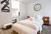 21 East Chestnut 21 E Chestnut St, Chicago, IL 60611