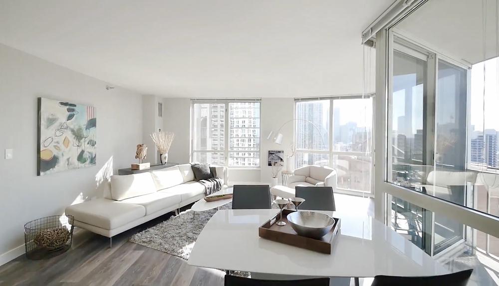 One East Delaware 1 E Delaware Pl, Chicago, IL 60611