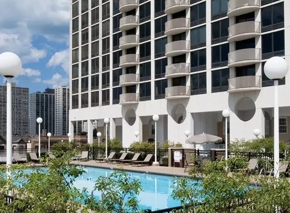 The Montrose 4334 N Hazel St, Chicago, IL 60613