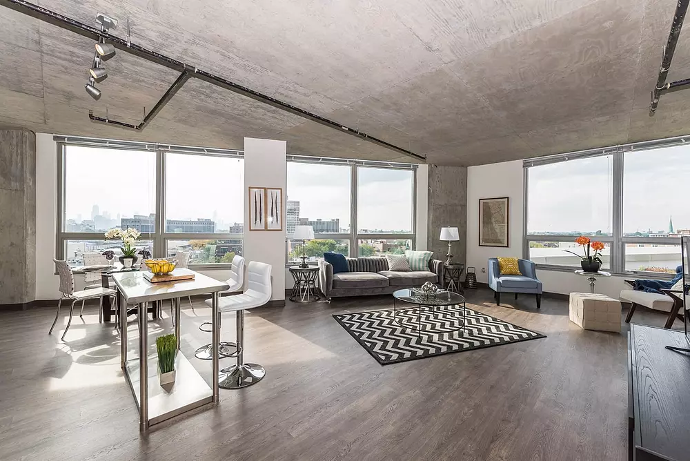 Lakeview 3200 3218 N Clark St, Chicago, IL 60657