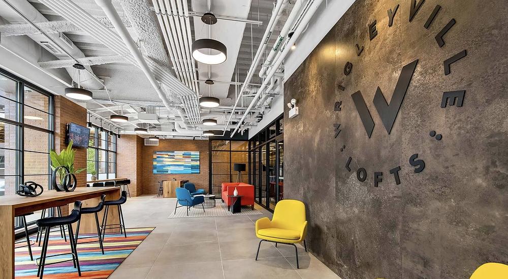 Wrigleyville Lofts 949 W Dakin St, Chicago, IL 60613