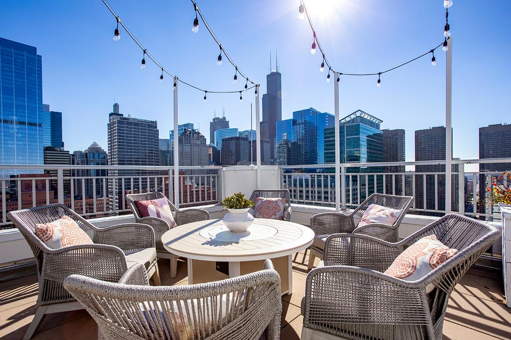 180 North Jefferson 180 N Jefferson St, Chicago, IL 60661
