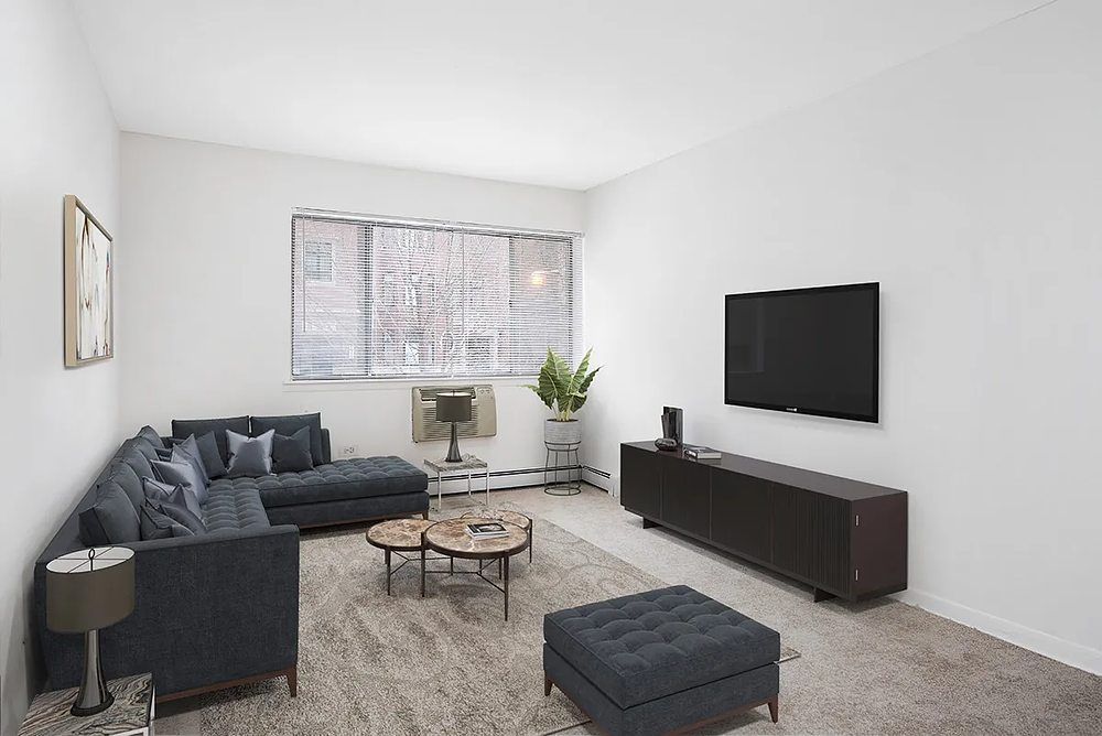 450 West Melrose Apartments 450 W Melrose St, Chicago, IL 60657