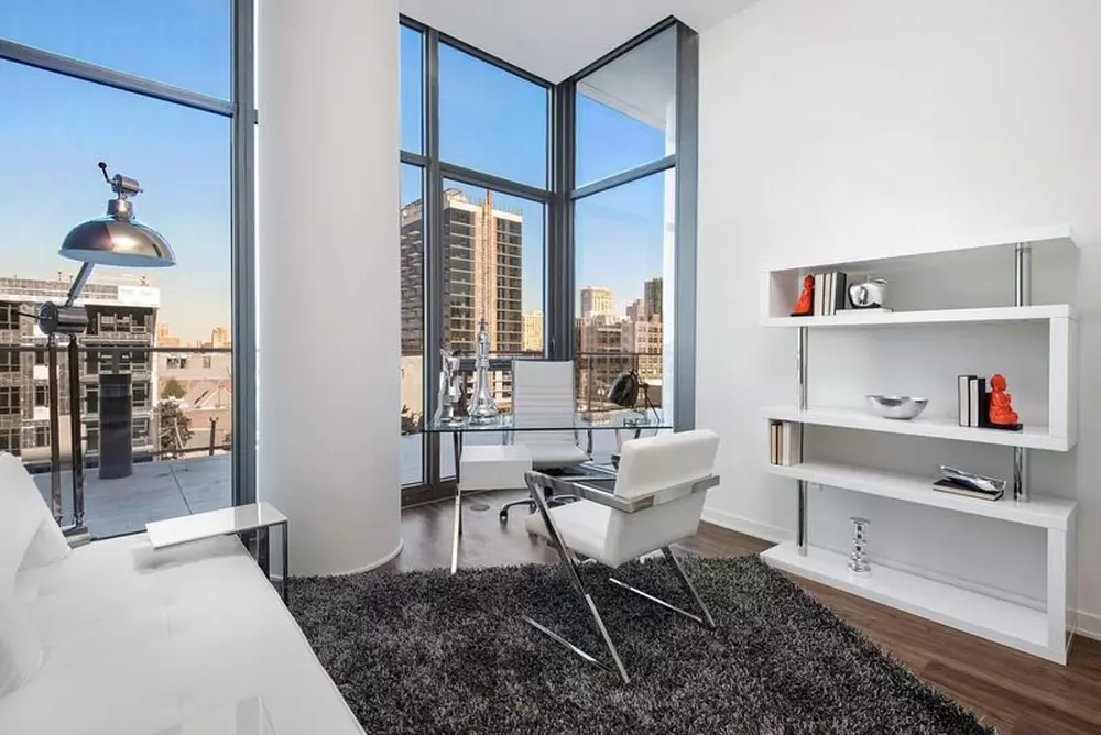 NEXT Apartments 347 W Chestnut St, Chicago, IL 60610