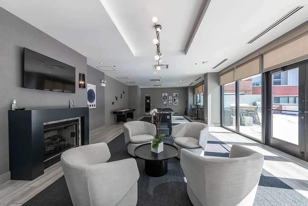 The Scott Residences 211 W Scott St, Chicago, IL 60610
