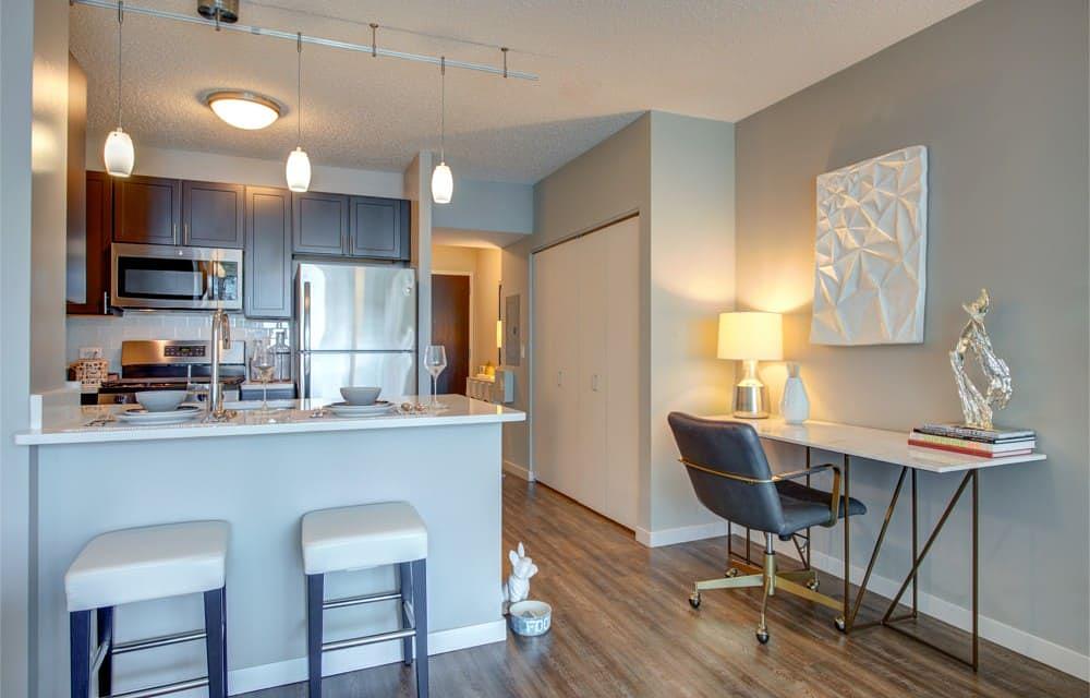 Atwater Apartments 355 E Ohio St, Chicago, IL 60611