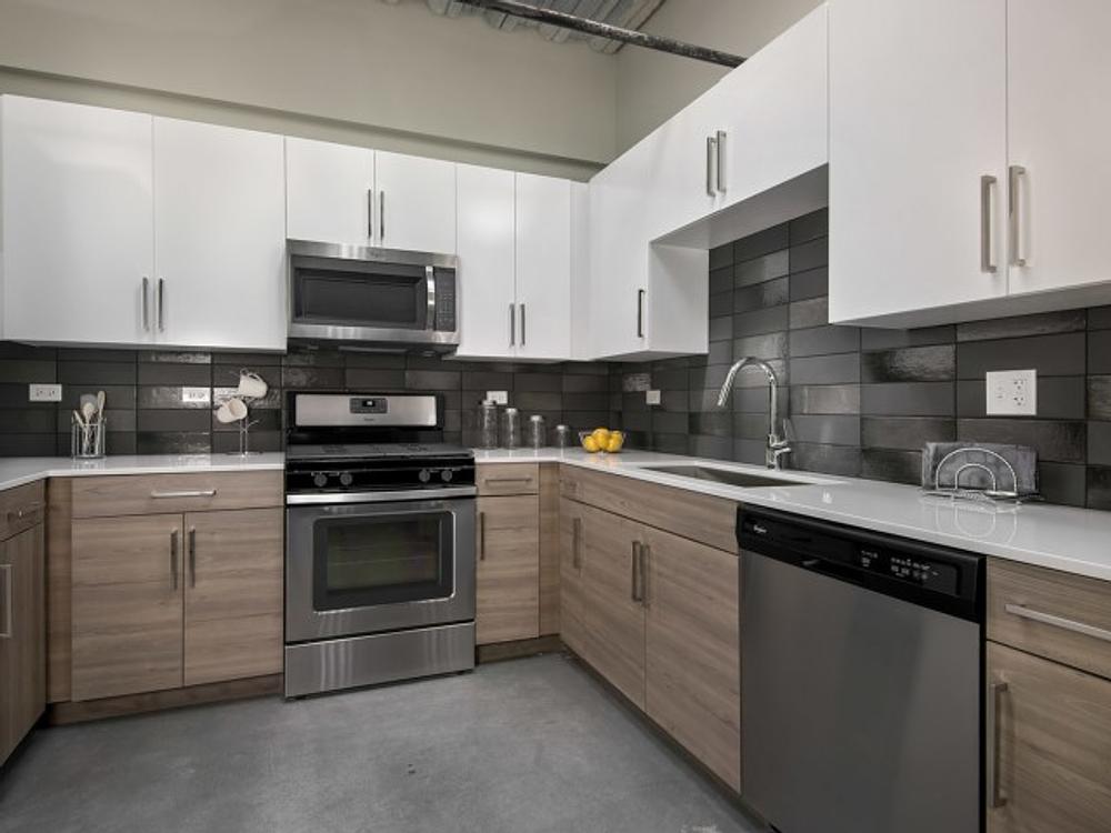 1241 N. Milwaukee 1241 N Milwaukee Ave, Chicago, IL 60622