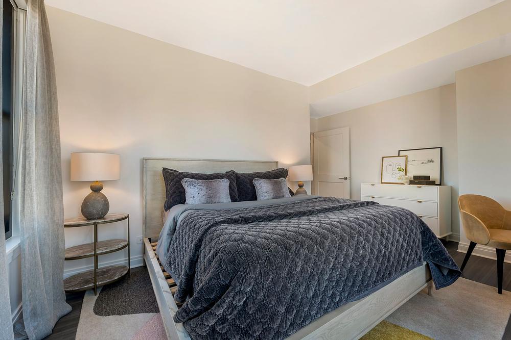 The Belden Stratford 2300 N Lincoln Park, Chicago, IL 60614
