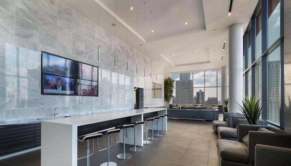 73 East Lake 73 E Lake St, Chicago, IL 60601