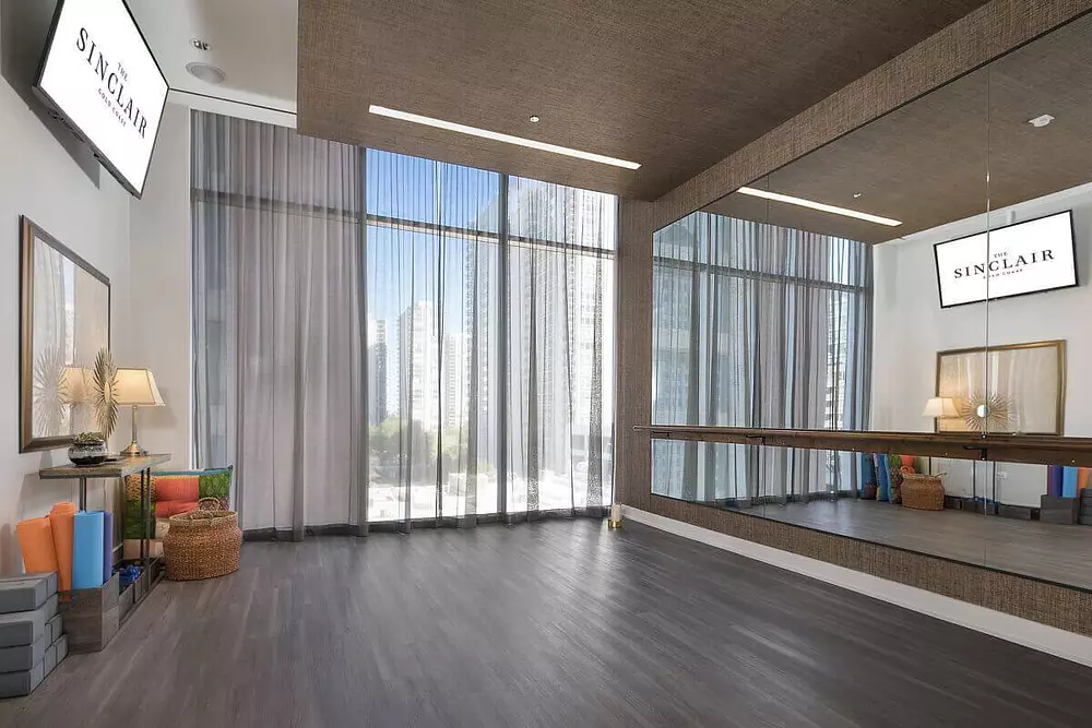 The Sinclair 1201 N LaSalle St, Chicago, IL 60610