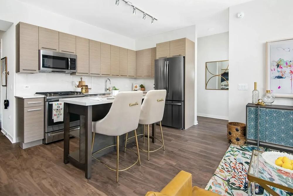 727 West Madison 727 W Madison St, Chicago, IL 60661