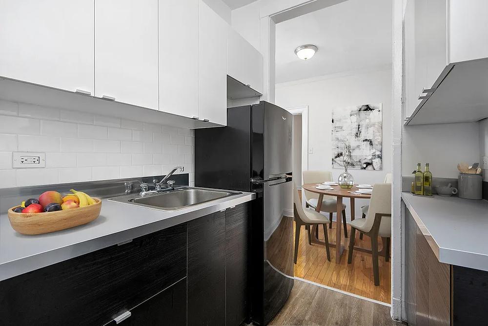 632-42 W Addison 632-644 W Addison St, Chicago, IL 60613
