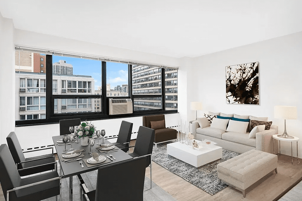 350 W Oakdale 350 W Oakdale Ave, Chicago, IL 60657