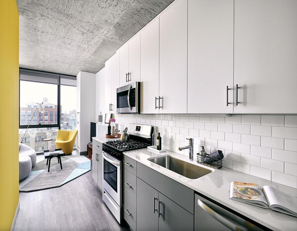 Fulbrix 160 N Elizabeth St, Chicago, IL 60607