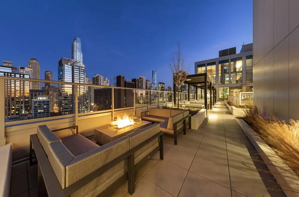369 Grand by Onni 369 W Grand Ave, Chicago, IL 60654