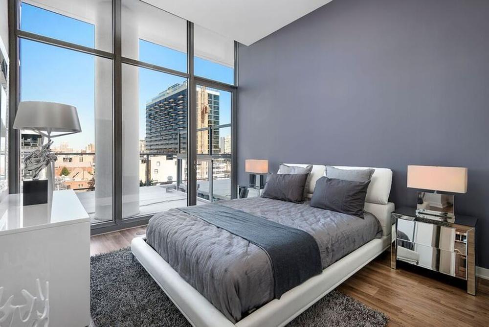 NEXT Apartments 347 W Chestnut St, Chicago, IL 60610