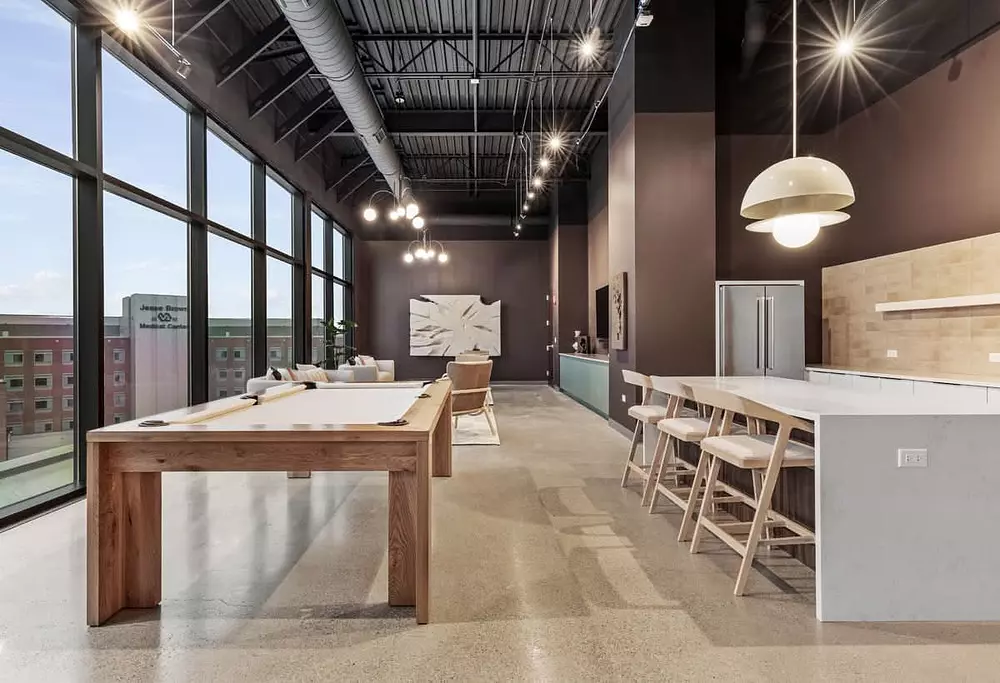 Cadence 2050 W Ogden Ave, Chicago, IL 60612