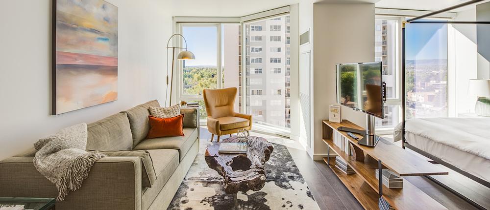 Country Club Towers 1101 E Bayaud Ave, Denver, CO 80209