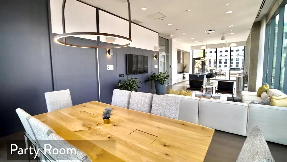 Hubbard 221 221 W Hubbard St, Chicago, IL 60654