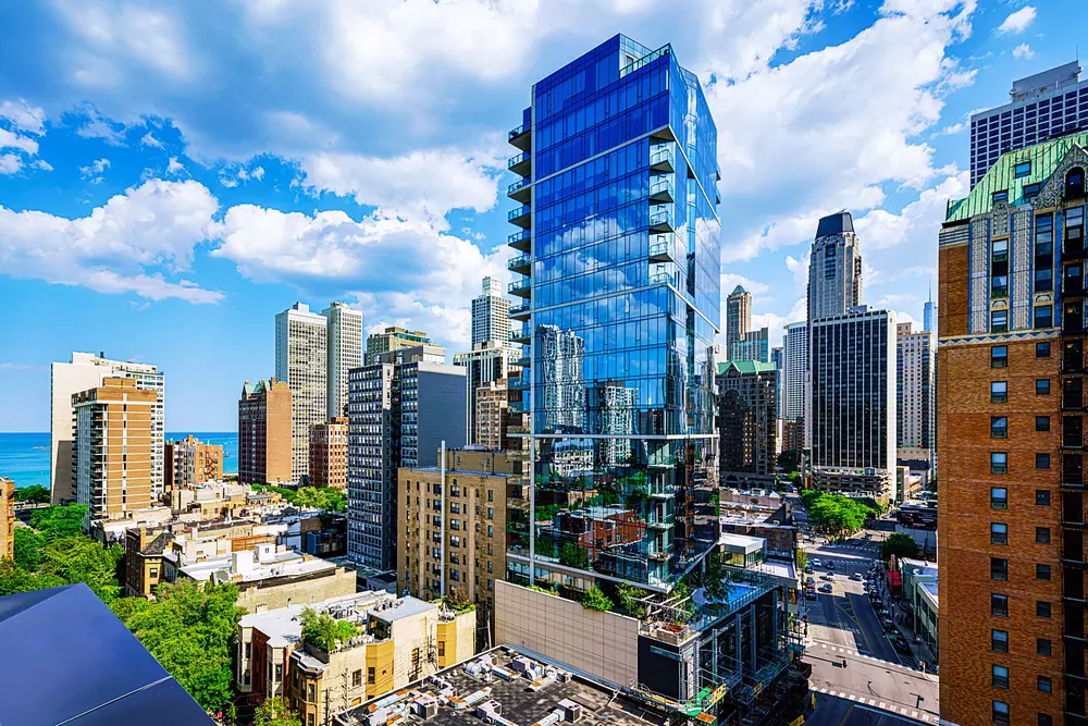 Gild 1210 N State Pkwy, Chicago, IL 60610