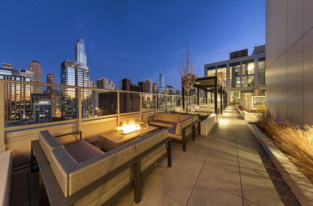 AMLI 808 808 N Wells Street, Chicago, IL 60610