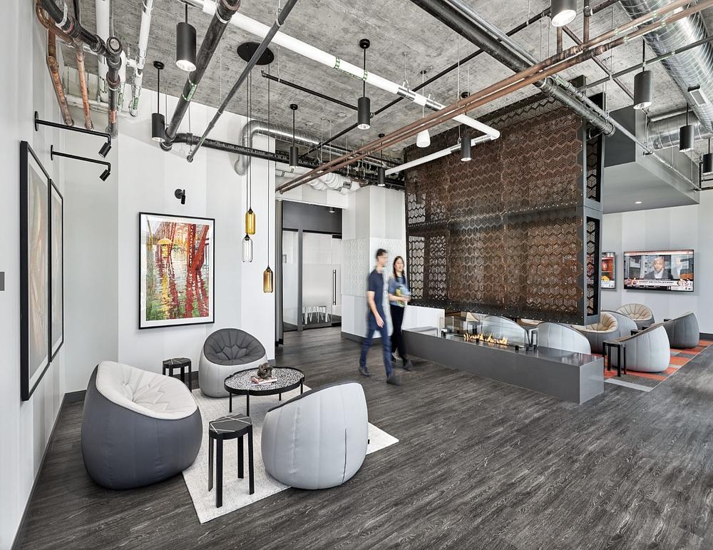 Fulbrix 160 N Elizabeth St, Chicago, IL 60607