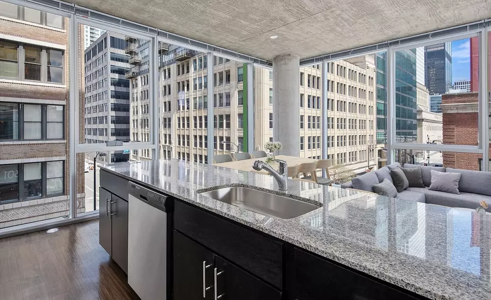JeffJack Apartments 601 W Jackson Blvd, Chicago, IL 60661