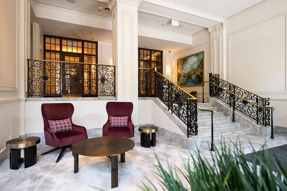 The Belden Stratford 2300 N Lincoln Park, Chicago, IL 60614