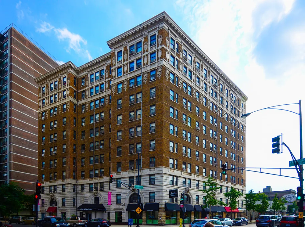 2756-60 N. Pine Grove 2756 N Pine Grove Ave, Chicago, IL 60614