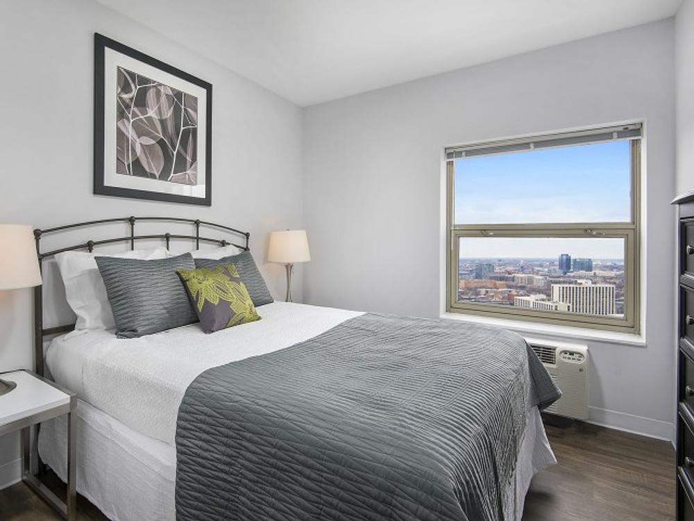Chestnut Place 8 W Chestnut St, Chicago, IL 60610 Gold Coast - Leasing by Cross Street