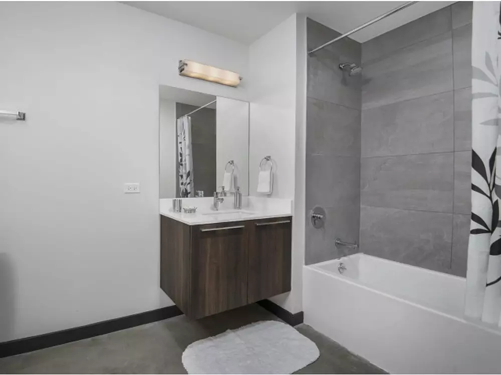 1647 N. Milwaukee 1647 N Milwaukee Ave, Chicago, IL 60647