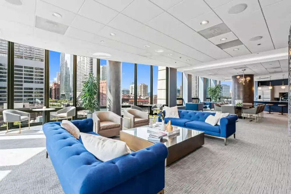 Hubbard Place 360 W Hubbard St, Chicago, IL 60654