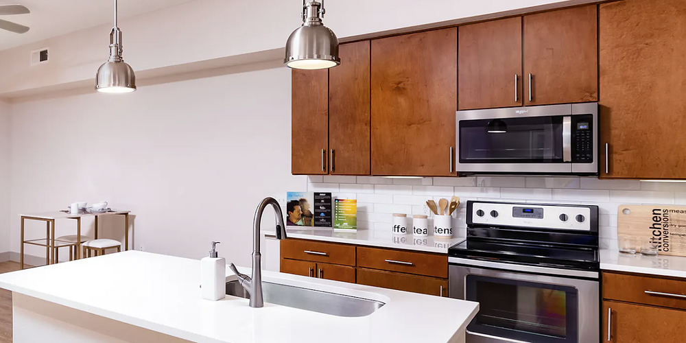 AMLI Park Avenue 755 E 19th Ave, Denver, CO 80203