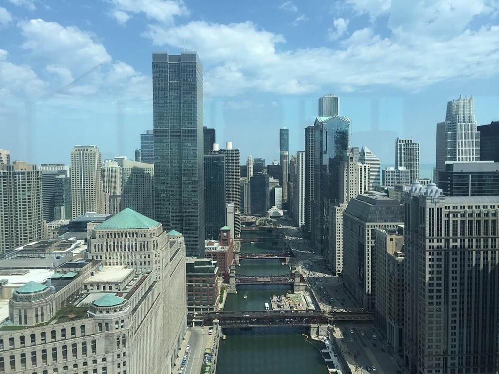Wolf Point West 343 W Wolf Point Plaza, Chicago, IL 60654