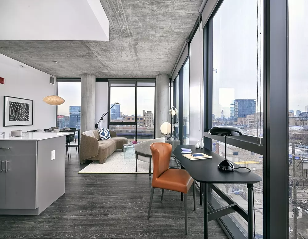 Fulbrix 160 N Elizabeth St, Chicago, IL 60607