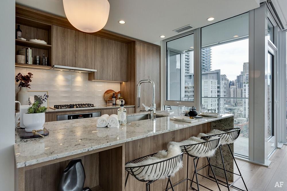 369 Grand by Onni 369 W Grand Ave, Chicago, IL 60654