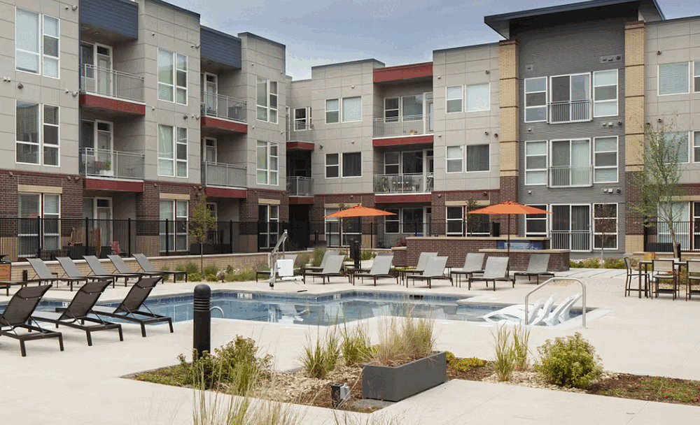 AMLI Littleton Village 399 E Dry Creek Rd, Littleton, CO 80122, Denver