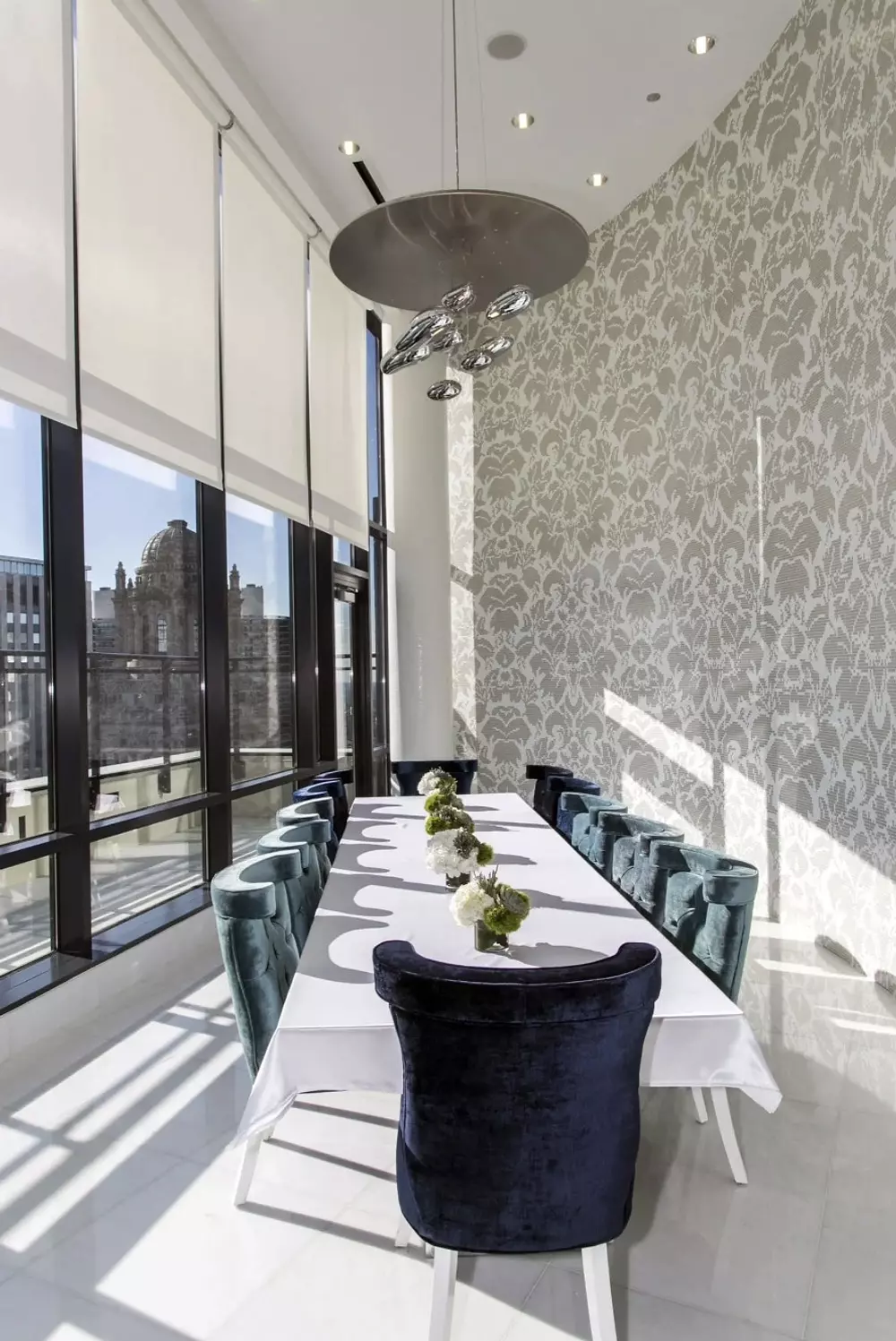 73 East Lake 73 E Lake St, Chicago, IL 60601