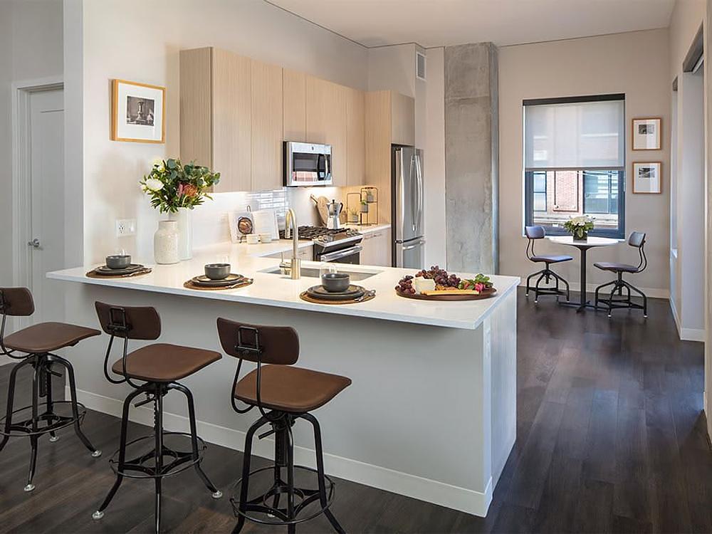 Milieu 205 S Peoria St, Chicago, IL 60607