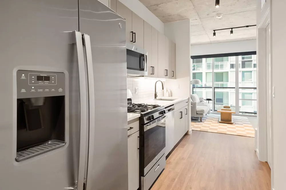 Hugo River North 751 N Hudson Ave, Chicago, IL 60654