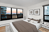 350 W Oakdale 350 W Oakdale Ave, Chicago, IL 60657