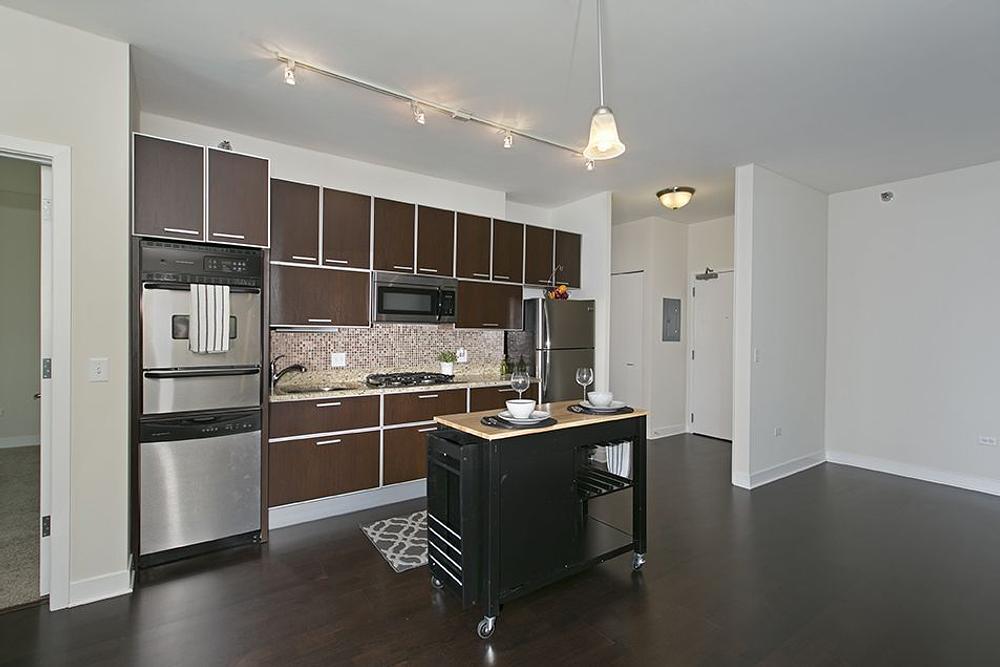 TRIO Apartments 670 W Wayman St, Chicago, IL 60661
